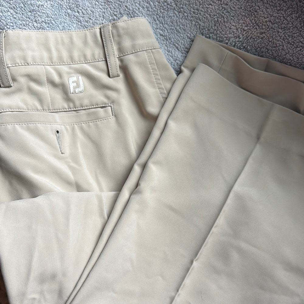 FootJoy Men's Khaki Chinos